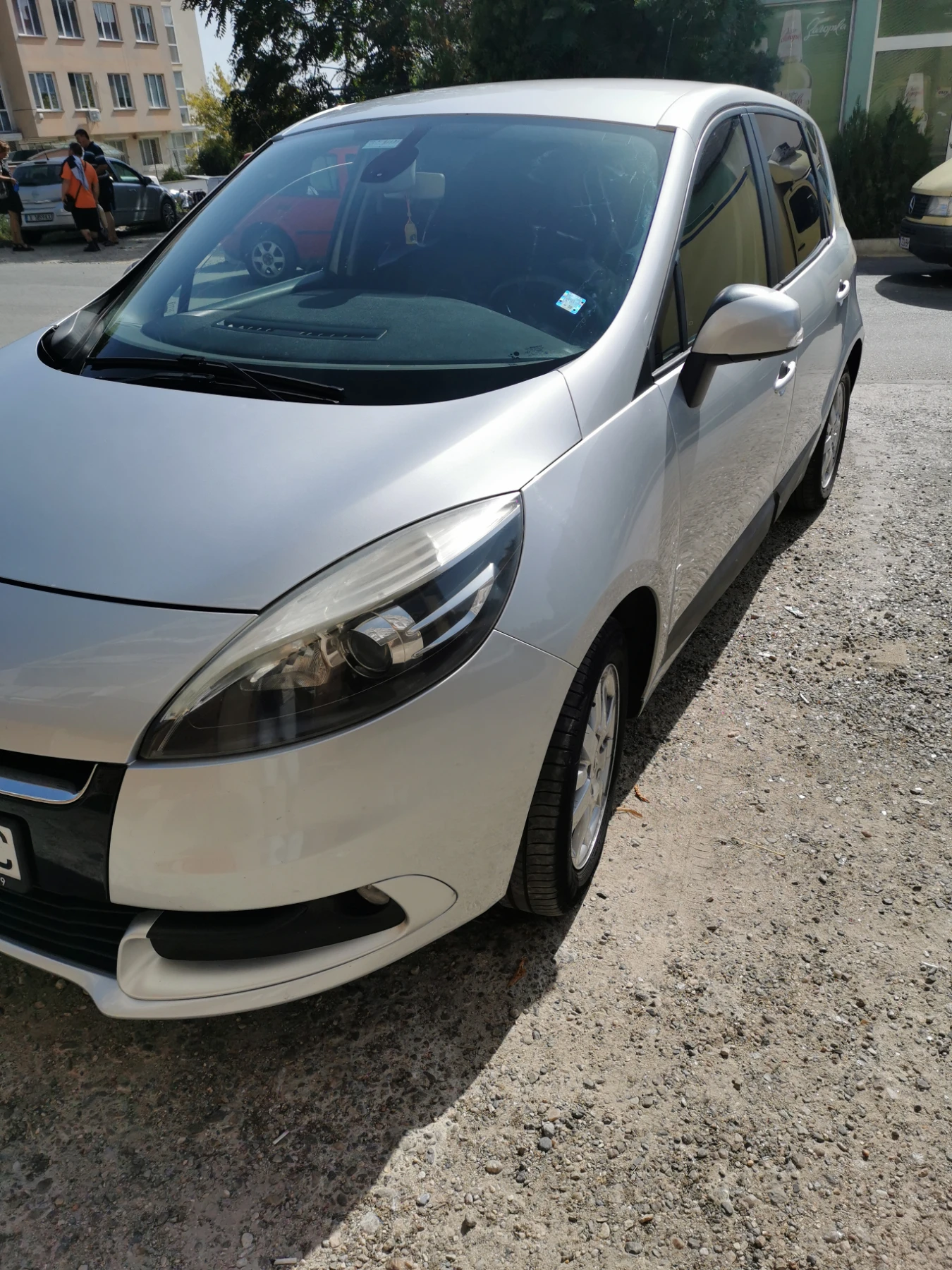 Renault Scenic Миниван - 9850 лв. / 5036.23 € - 50006783 1 | Car24.bg Renault Scenic Миниван - 9850 лв. / 5036.23 € - 50006783 1