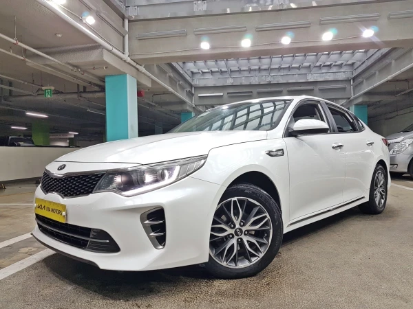 Kia K5 XS SPORT LPi - Car24.bg Kia K5 XS SPORT LPi