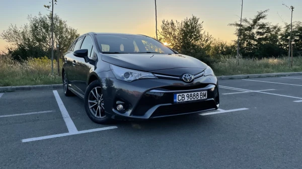 Toyota Avensis 1 - Car24.bg Toyota Avensis 1