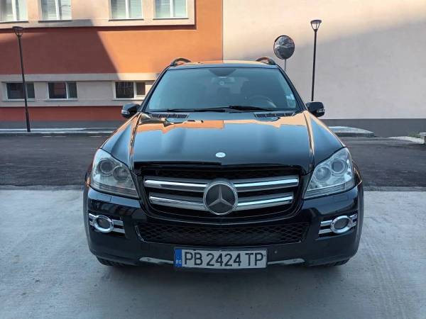 Mercedes-Benz GL 500 4matic face gaz benzin navi БЕЗУПРЕЧЕН! - Car24.bg Mercedes-Benz GL 500 4matic face gaz benzin navi БЕЗУПРЕЧЕН!