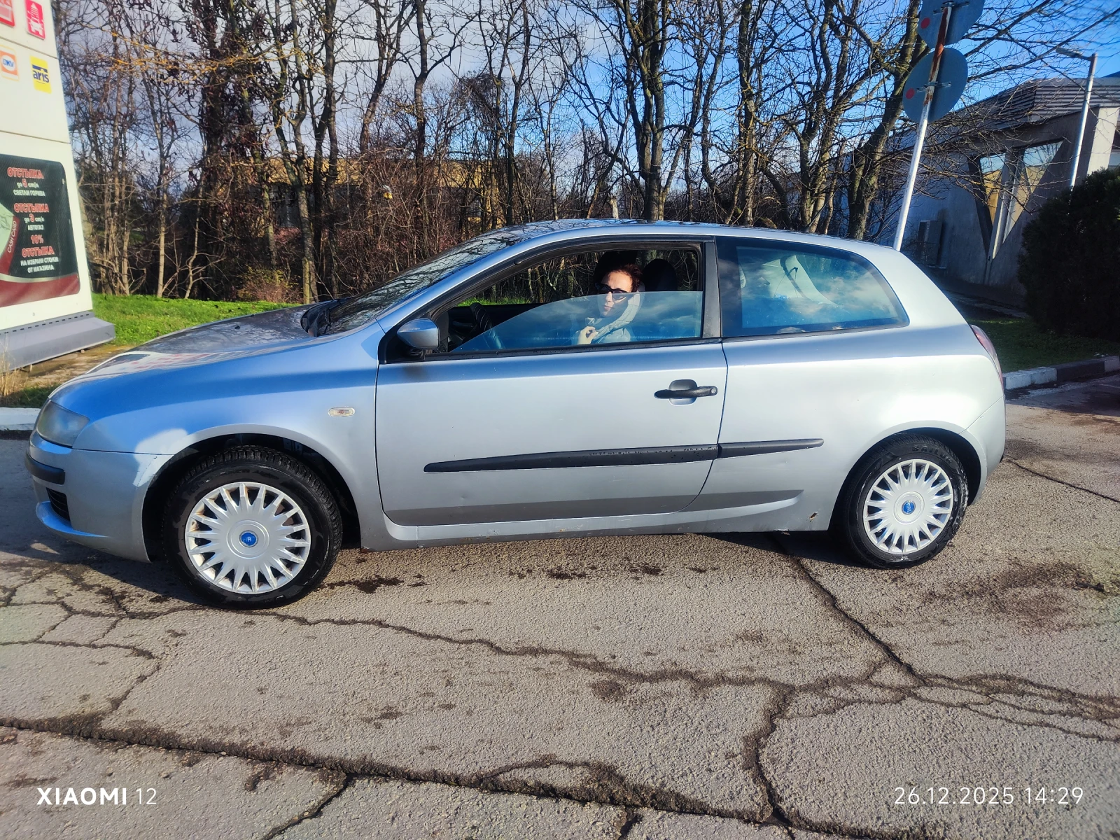 Fiat Stilo 1.4 16v - 1300 € / 2542.58 лв. - 44191497 1 | Car24.bg Fiat Stilo 1.4 16v - 1300 € / 2542.58 лв. - 44191497 1