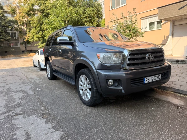Toyota Sequoia 5.7 Platinum Бензин / Газ - Car24.bg Toyota Sequoia 5.7 Platinum Бензин / Газ