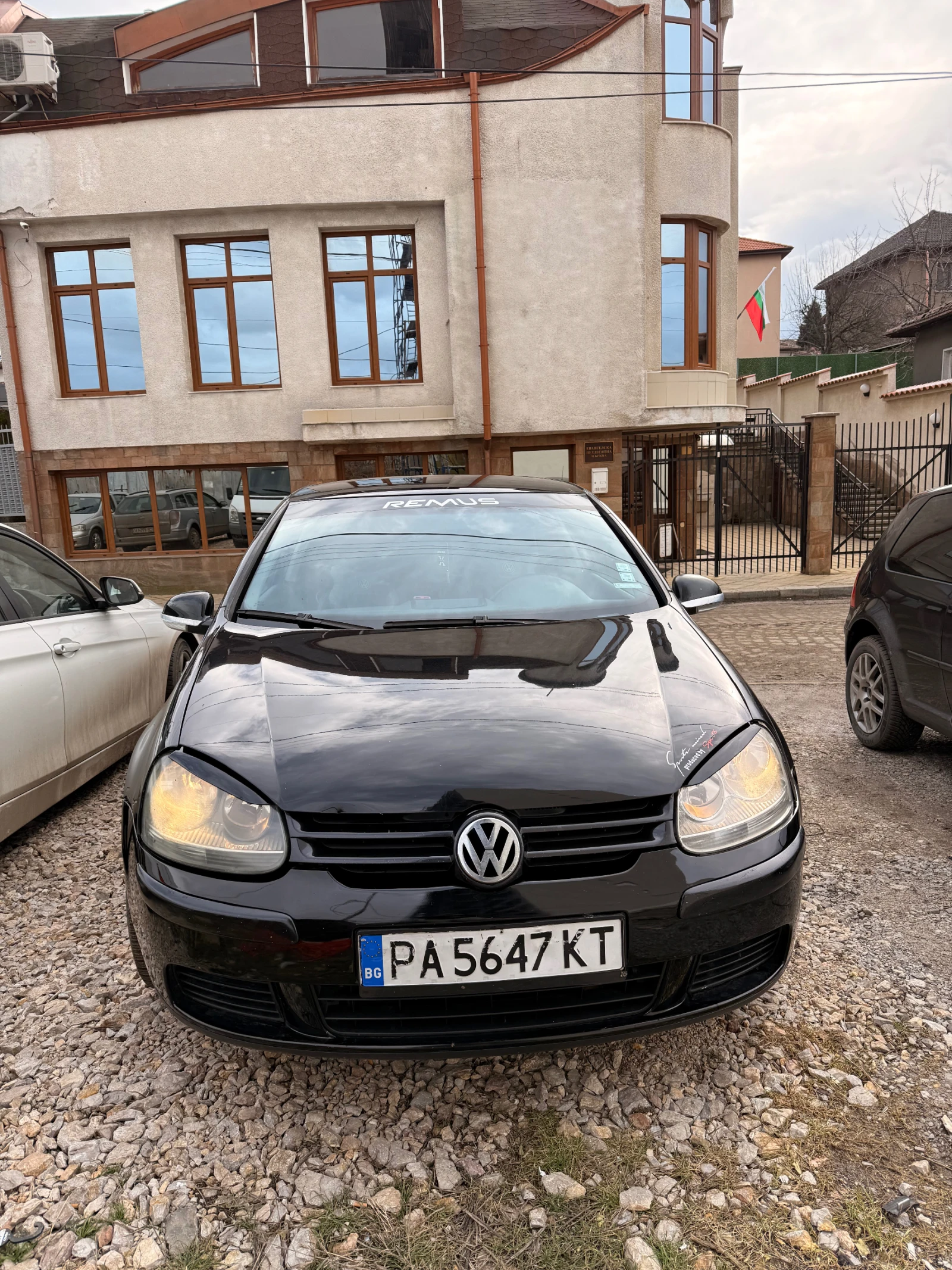 VW Golf - 2000 € / 3911.66 лв. - 45978887 1 | Car24.bg VW Golf - 2000 € / 3911.66 лв. - 45978887 1