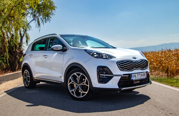Kia Sportage Germany* GT-Line* 4WD* Aut.* LED* Pano* 360* Euro6 - Car24.bg Kia Sportage Germany* GT-Line* 4WD* Aut.* LED* Pano* 360* Euro6