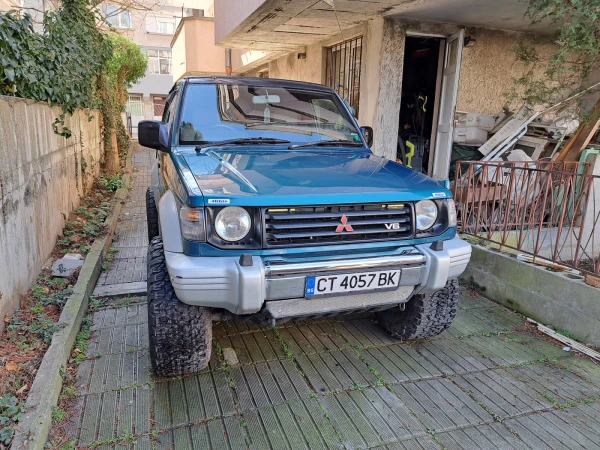 Mitsubishi Pajero - Car24.bg Mitsubishi Pajero