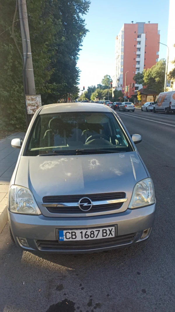 Opel Meriva Хечбек  - Car24.bg Opel Meriva Хечбек