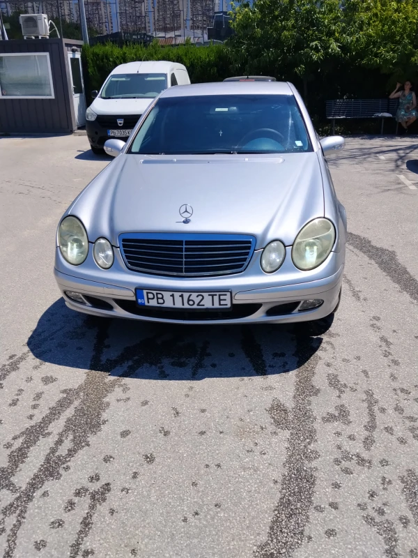 Mercedes-Benz E 220 - Car24.bg Mercedes-Benz E 220