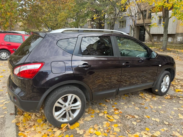 Nissan Qashqai - Car24.bg Nissan Qashqai