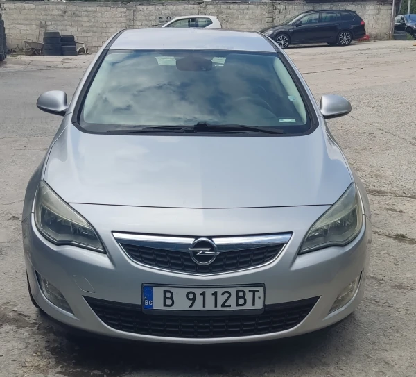 Opel Astra j 1 - Car24.bg Opel Astra j 1