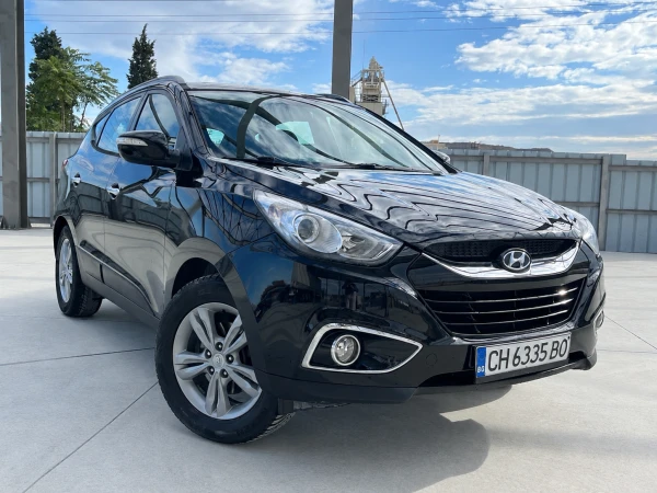 Hyundai IX35 1.6 GDI/135 k.c/Подгрев всички седалки/Bluetooth - Car24.bg Hyundai IX35 1.6 GDI/135 k.c/Подгрев всички седалки/Bluetooth
