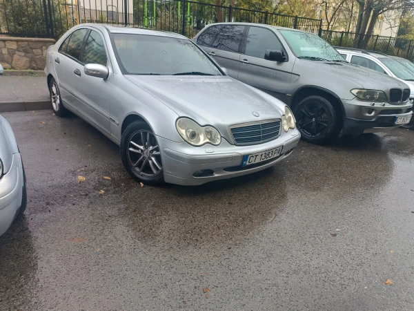 Mercedes-Benz C 270 2.7tdi - Car24.bg Mercedes-Benz C 270 2.7tdi