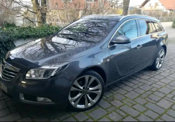 Opel Insignia 2.0 TURBO 220kc. - Car24.bg Opel Insignia 2.0 TURBO 220kc.