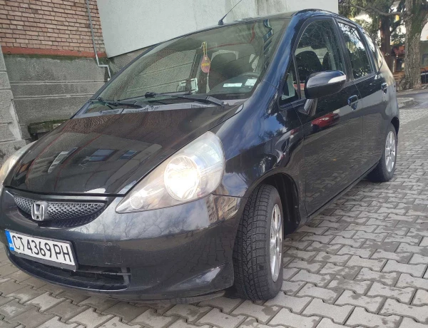 Honda Jazz 1.4 - Car24.bg Honda Jazz 1.4