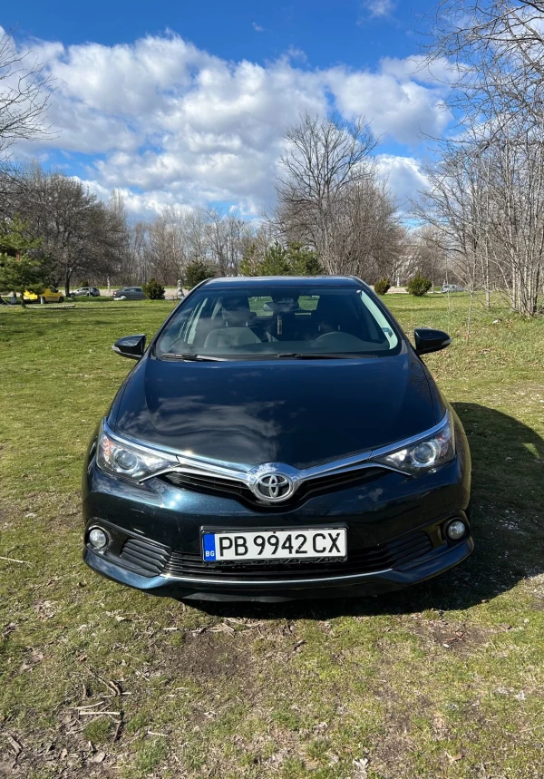 Toyota Auris 1.6i - Car24.bg Toyota Auris 1.6i