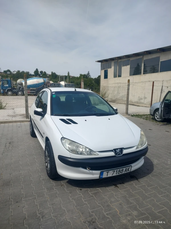 Peugeot 206 1.4 HDI - Car24.bg Peugeot 206 1.4 HDI