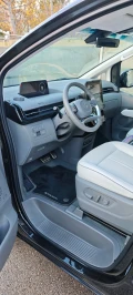 Hyundai Staria Premium 4x4 6 1 - 44100 € / 86252.10 лв. - 50689756 8