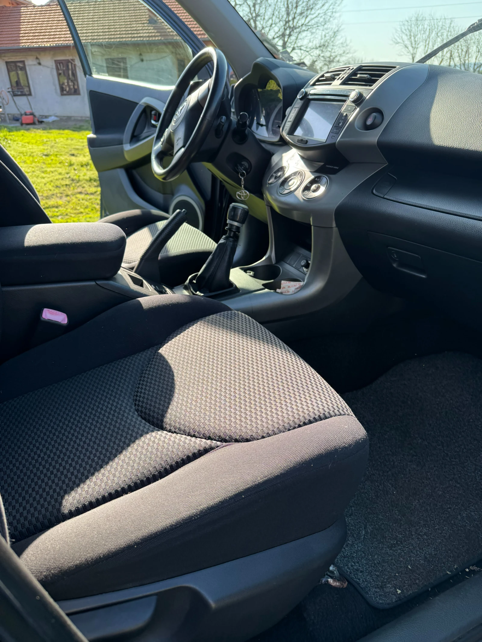 Toyota Rav4 - 8100 лв. - 70736505 | Car24.bg