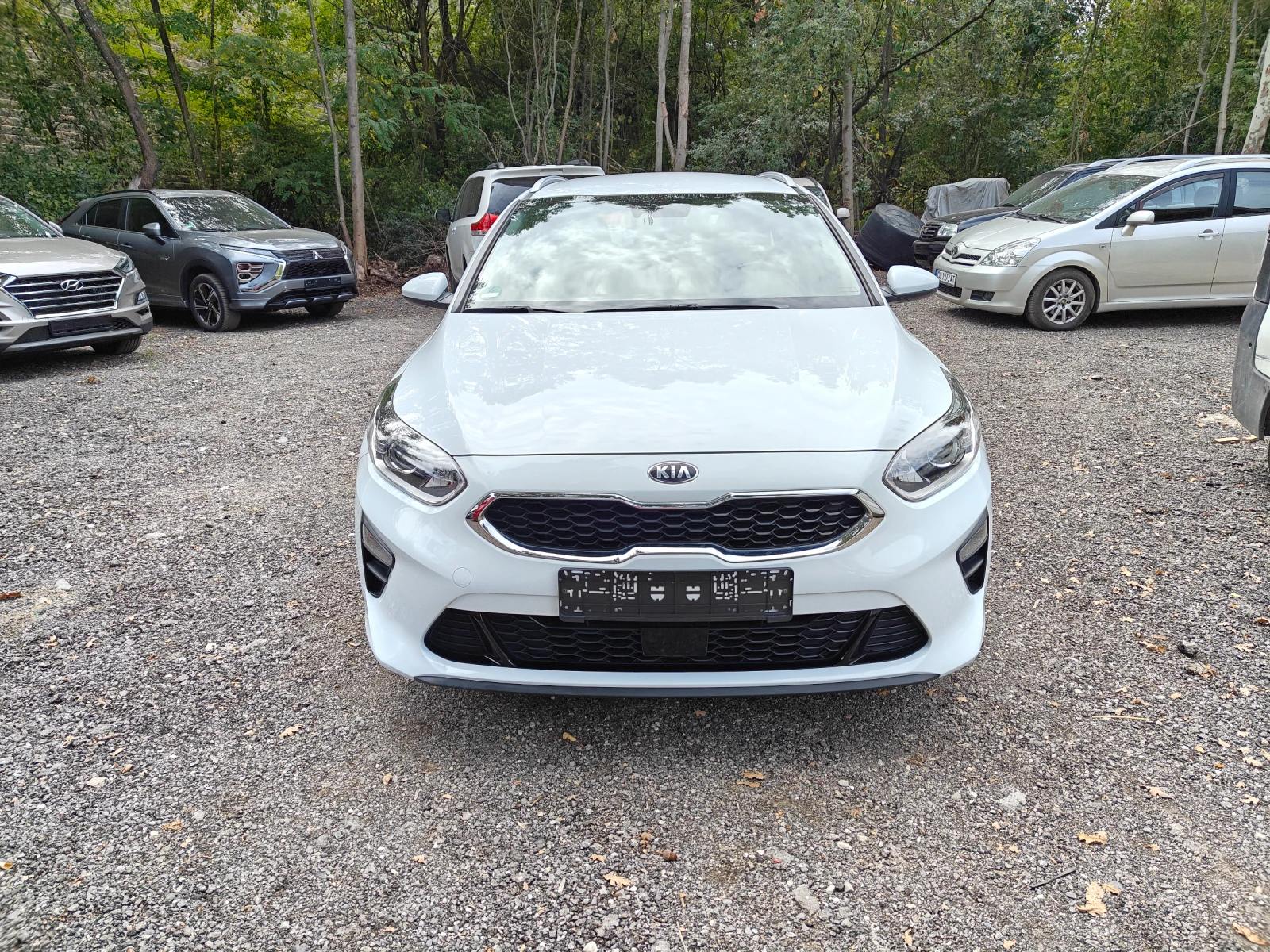 Kia Ceed 1.4 MPI  100ps - 23990 лв. / 12265.89 € - 45017751 1