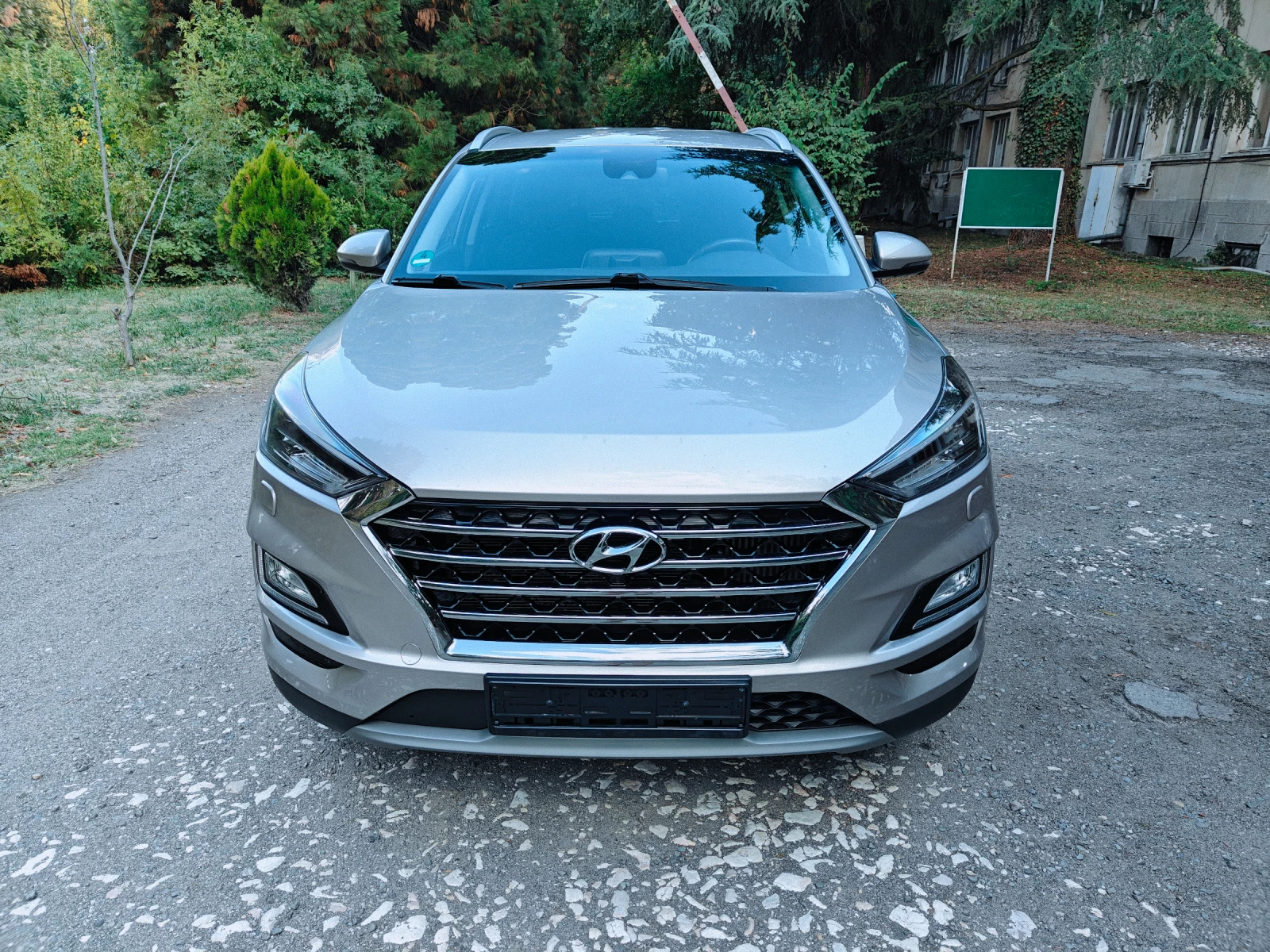 Hyundai Tucson 2.0 Mild-Hybrid 4WD - 35500 лв. / 18150.86 € - 34954735 1