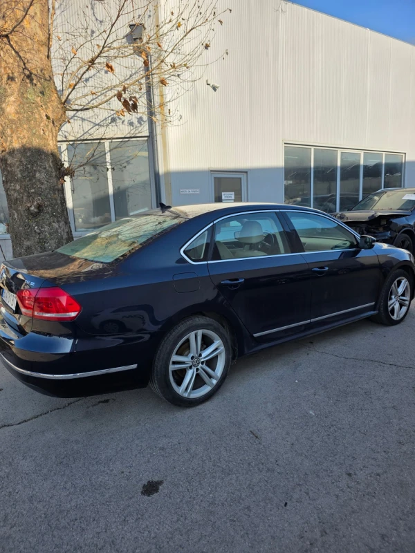 VW Passat