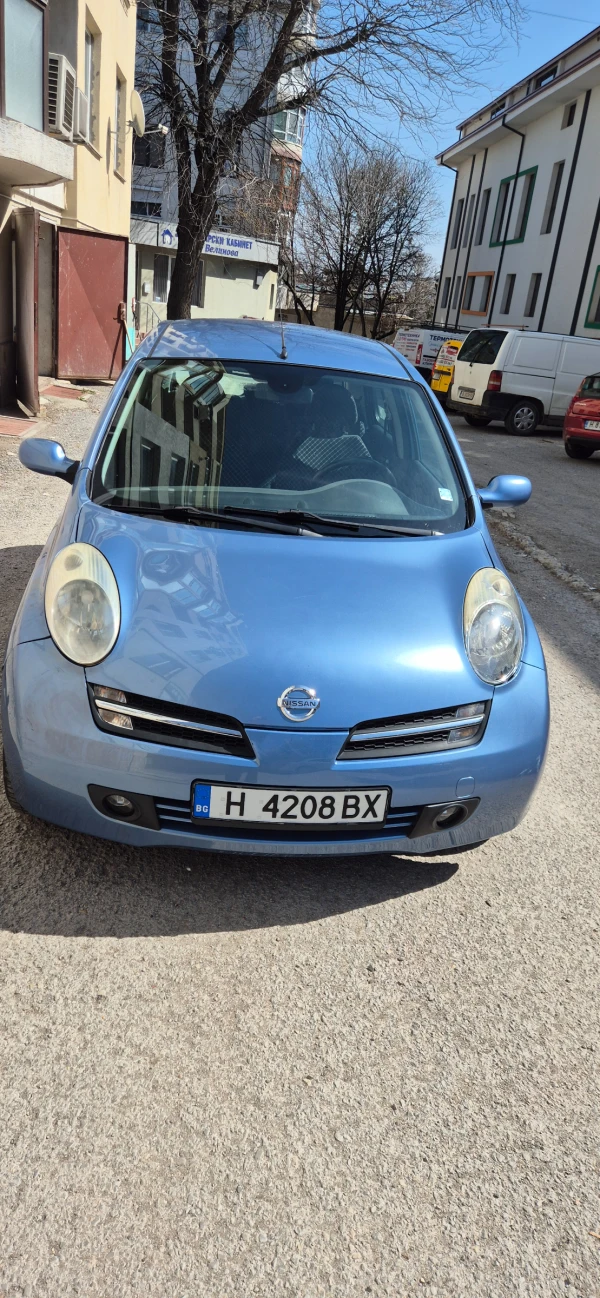 Nissan Micra 