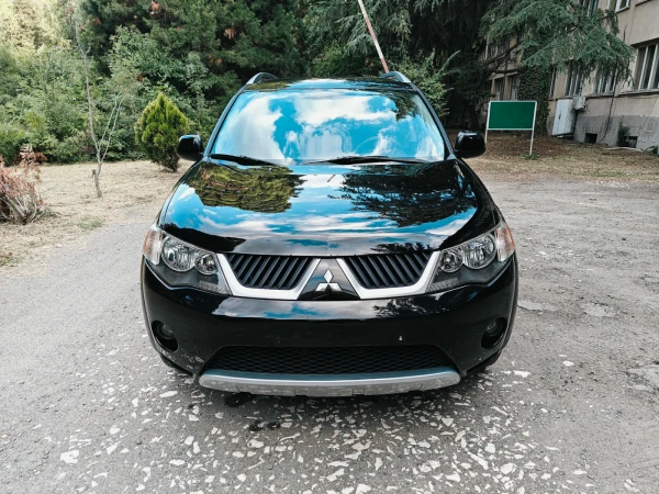 Mitsubishi Outlander 2.4i 4WD