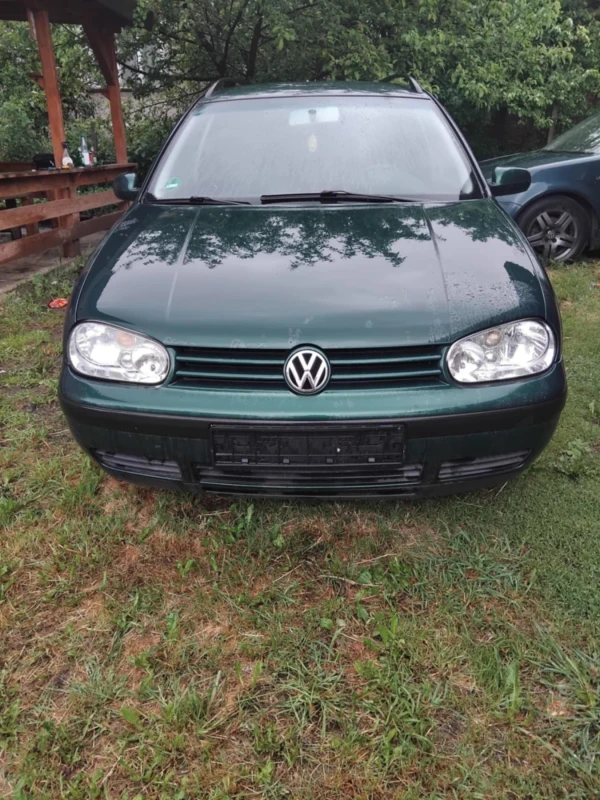 VW Golf 1,6