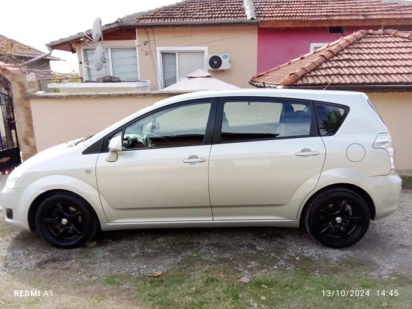 Toyota Verso 4DX4