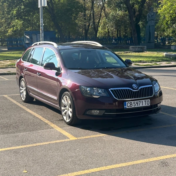 Skoda Superb 170 к.с. ФЕЙС КОЖА ПАНОРАМА