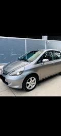 Honda Jazz - 4000 € / 7823.32 лв. - 81048710 3
