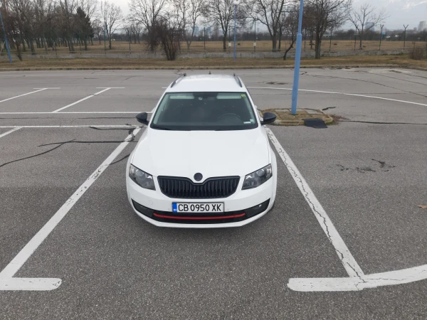 Skoda Octavia  1