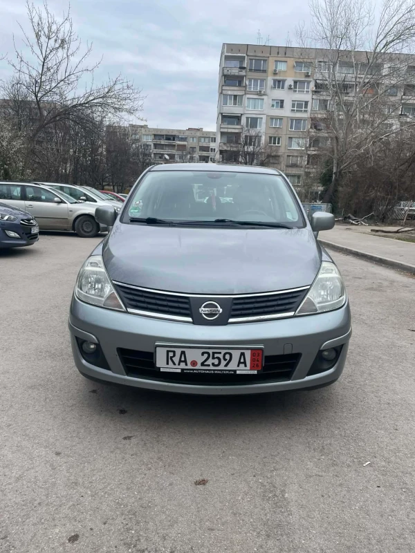 Nissan Tiida Tiida