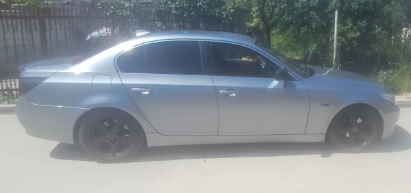 BMW 520 E60