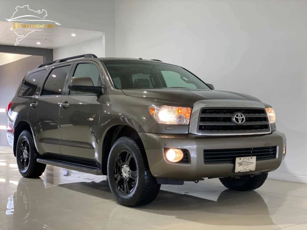 Toyota Sequoia 