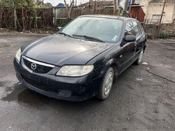 Mazda 323 