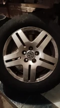 VW Golf 4 (без газ) - 699 € / 1367.13 лв. - 60490822 9