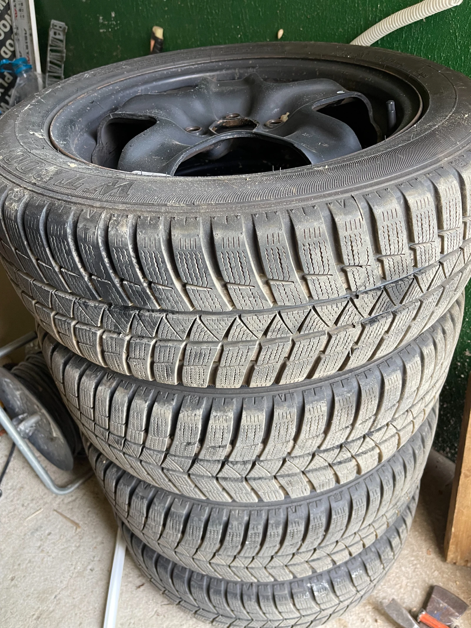 VW Golf - 9999 лв. - 54163864 | Car24.bg
