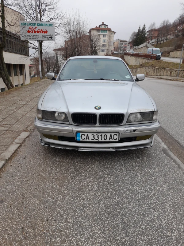 BMW 725 