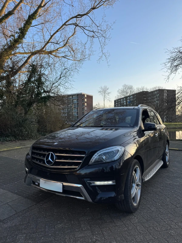 Mercedes-Benz ML 350 