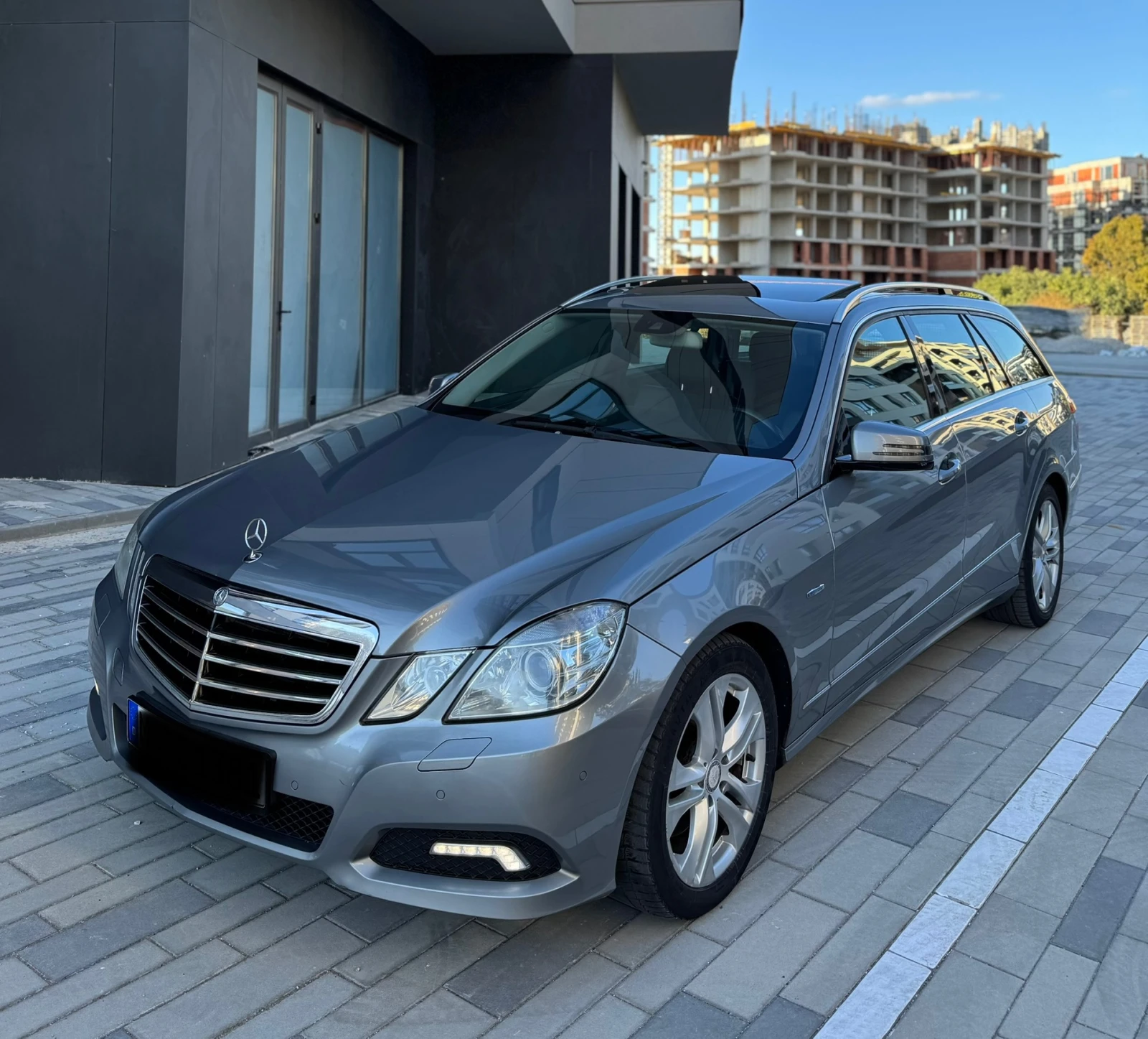 Mercedes-Benz E 300 * CDI * V6 * 7G- Tronic * AVANTGARDE * - 14900 лв. / 7618.25 € - 13515342 1