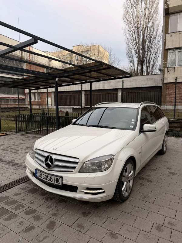 Mercedes-Benz 220 Mercedes-Benz C 220 CDI BlueEFFICIENCY Facelift AM