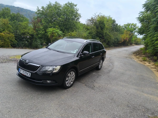 Skoda Superb 