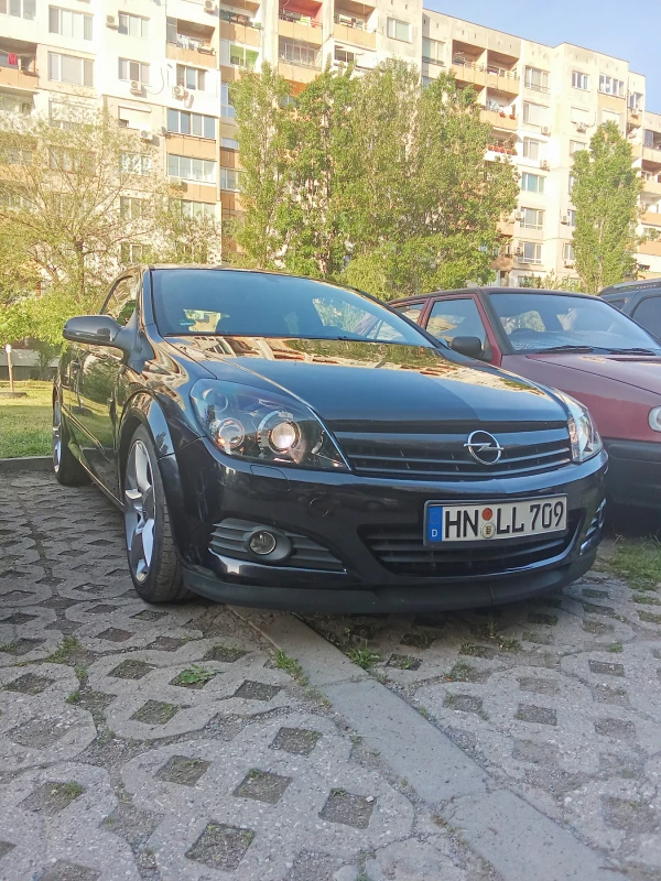 Opel Astra GTC 2.0 TURBO 170kc