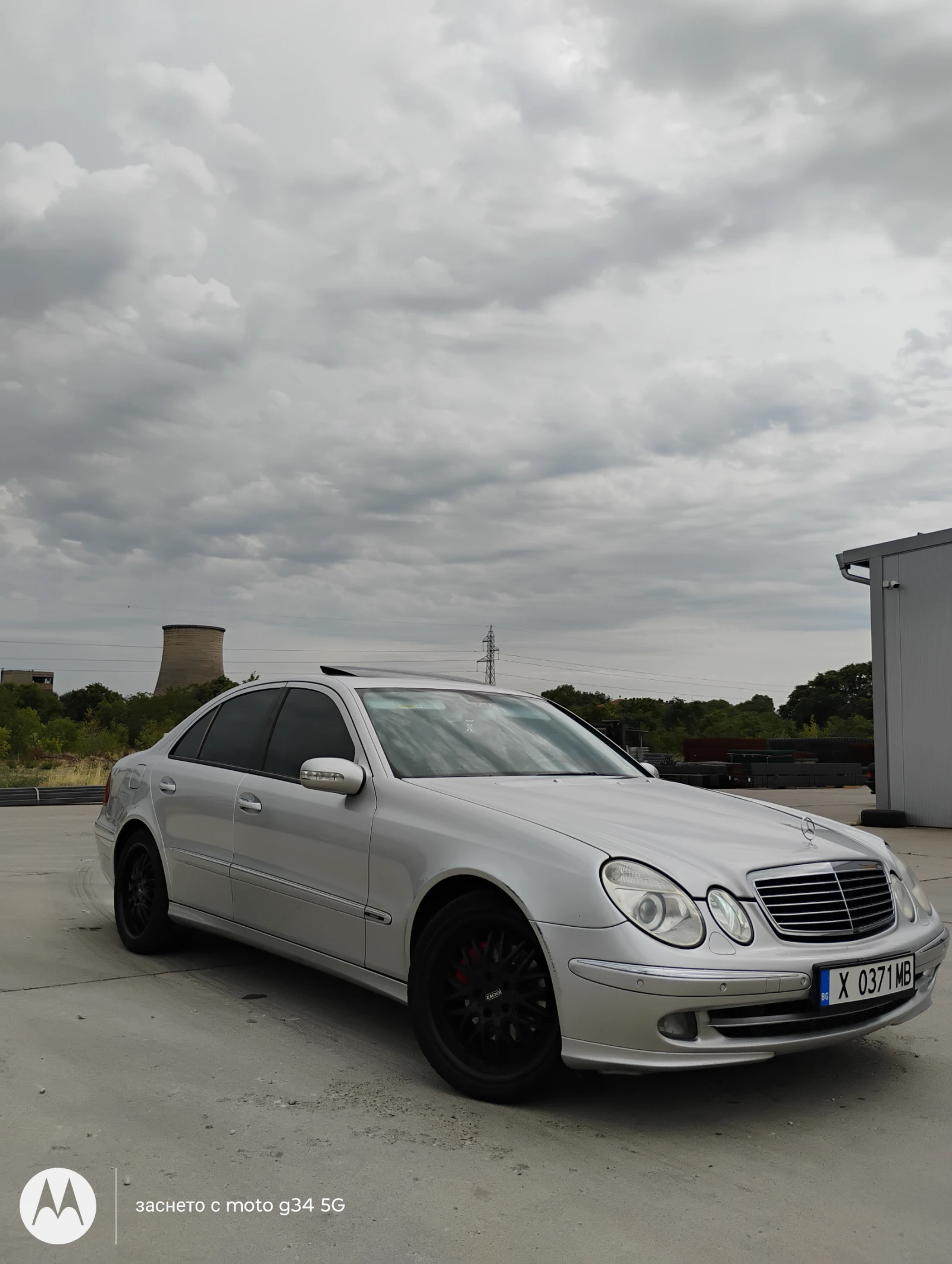 Mercedes-Benz E 320 AVANTGARDE 4X4 - 11799 лв. - 17849896 1