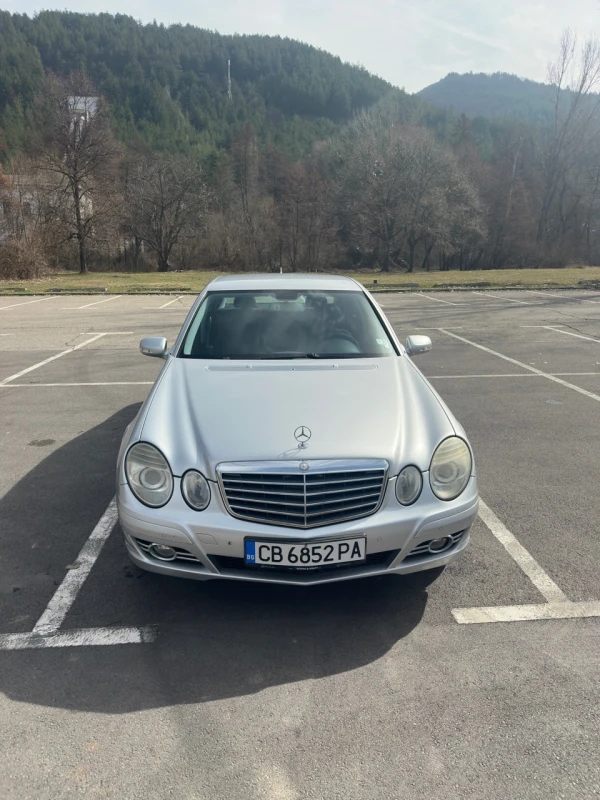 Mercedes-Benz E 280 3.0 1