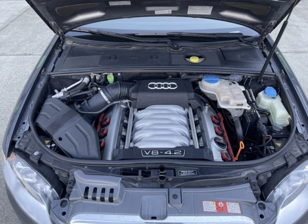 Audi S4 