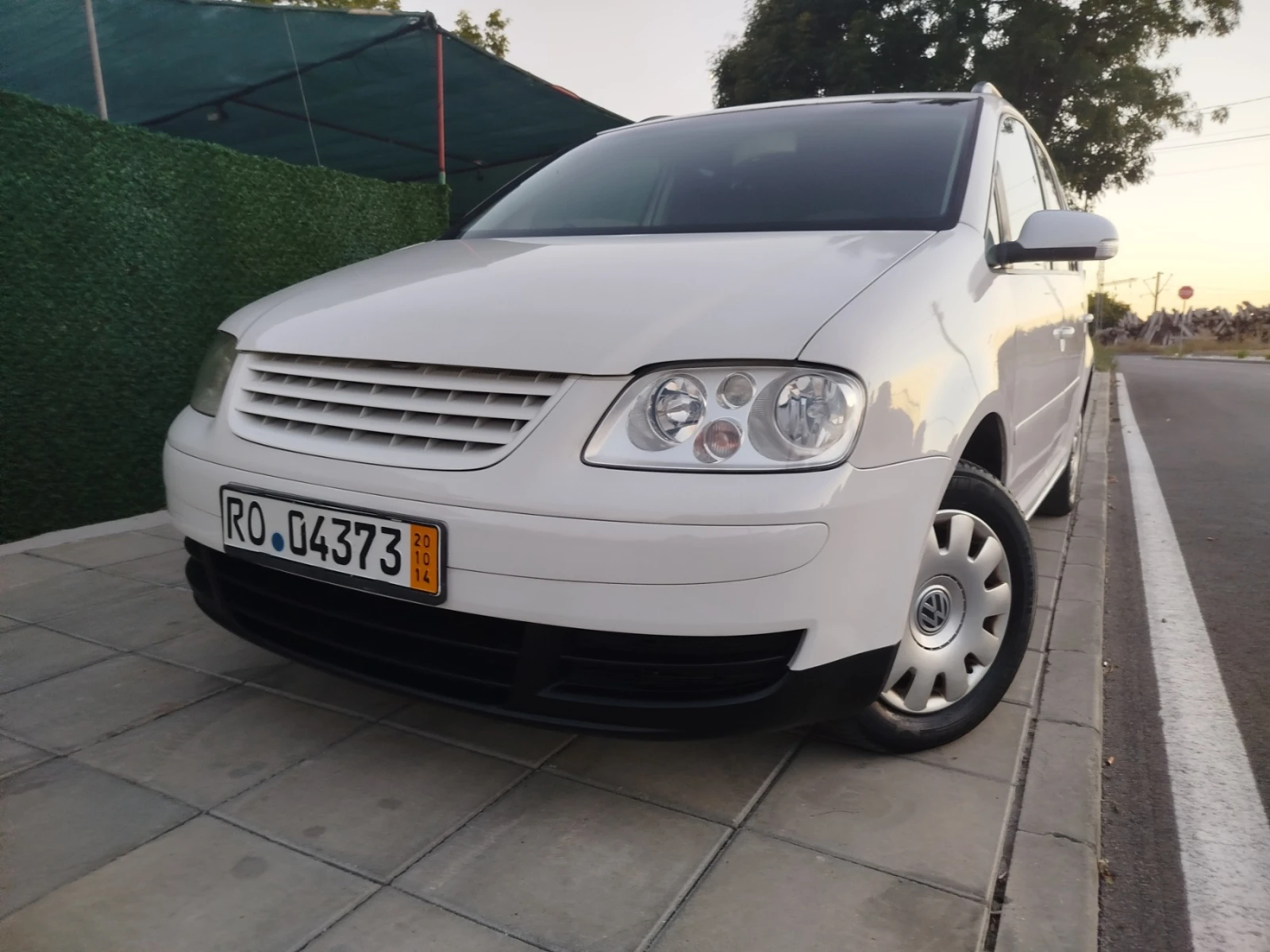 VW Touran 1.9 TDi - 5890 лв. / 3011.51 € - 57048841 1