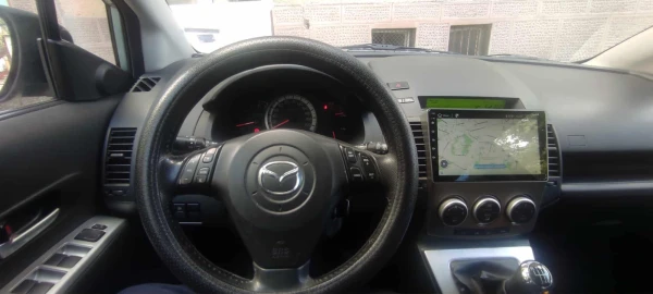 Mazda 5 