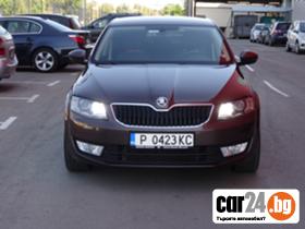 Skoda Octavia  1