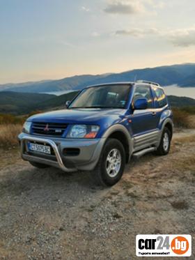 Mitsubishi Pajero  1